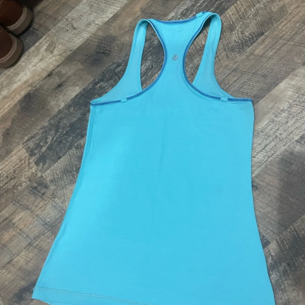 2 Lululemon reversible tank tops! - Picture 4 of 7